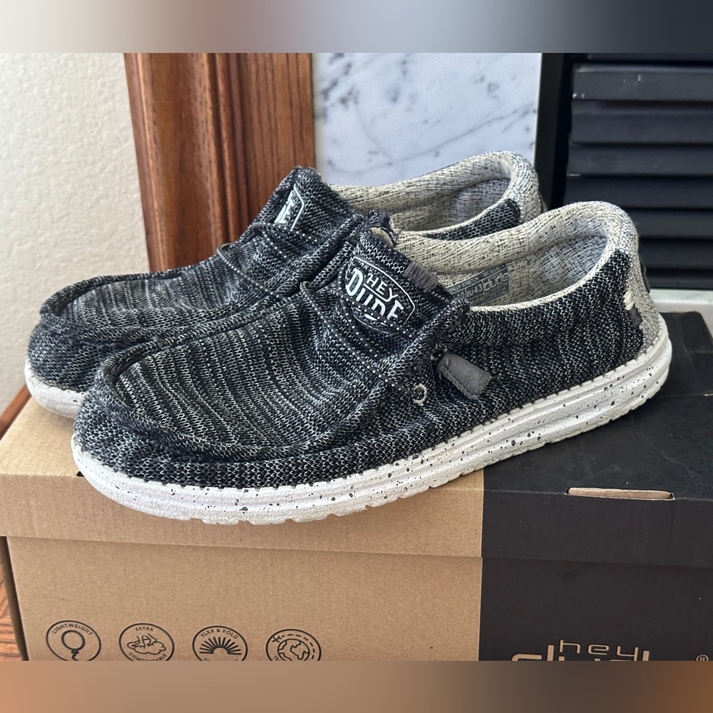 Hey Dude Wally Stretch | Meteorite | Men’s size 10
